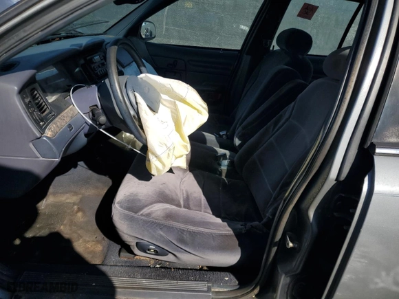 1999 Ford Crown Victoria LX with VIN 2FAFP74W6XX235761, listed as a Copart auction lot 43565595 with 224,979 mi miles and Salvage Title. Bid and sale history available at carsss.com. Image 7.