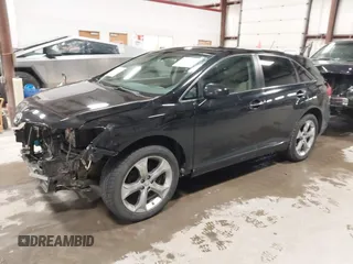 2010 Toyota Venza with VIN 4T3ZK3BB2AU025903, listed as a IAAI auction lot 41850784 with 176,930 mi miles. Bid and sale history available at carsss.com. Image 17.