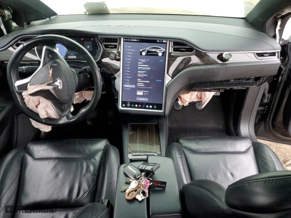2016 Tesla Model X 70D with VIN 5YJXCAE26GF004815, listed as a Copart auction lot 36618883 with 0 miles. Bid and sale history available at carsss.com. Image 8.