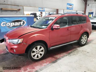 2010 Mitsubishi Outlander SE with VIN JA4AS3AW0AZ016502, listed as a Copart auction lot 86825074 with 70,202 mi miles and Salvage Title. Bid and sale history available at carsss.com. Image 1.