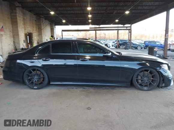 2020 Mercedes-Benz E 53 AMG with VIN WDDZF6BB6LA725940, listed as a IAAI auction lot 41265495 with 73,447 mi miles and . Bid and sale history available at DreamBid. Image 13.