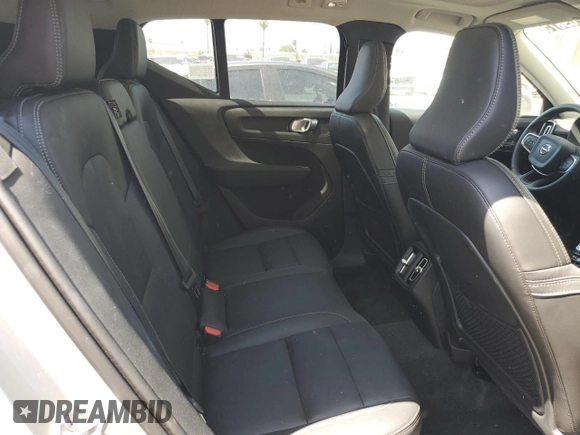 2024 Volvo XC40 Plus Bright Theme с VIN YV4L12UE5R2305987, выставлен на аукционе Copart как лот 53269875 с пробегом 13 682 миль миль и Чистый • Clean title. История ставок и продаж доступна на DreamBid. Изображение 11.