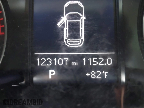 2015 Audi Q5 Premium with VIN WA1CFAFP0FA041103, listed as a IAAI auction lot 42154624 with 123,107 mi miles. Bid and sale history available at carsss.com. Image 15.