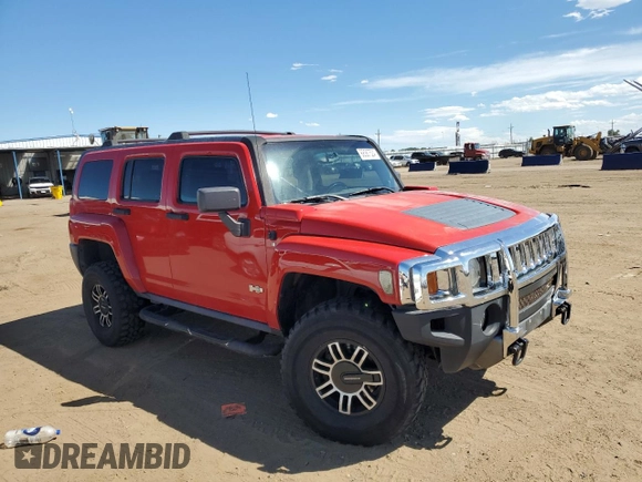 2009 Hummer H3 SUV with VIN 5GTEN13E998135702, listed as a Copart auction lot 68387524 with 129,541 mi miles and Salvage Title. Bid and sale history available at carsss.com. Image 4.