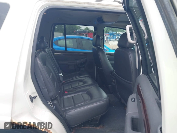 2003 Ford Explorer with VIN 1FMDU85W93ZB10610, listed as a IAAI auction lot 42506032 with 247,444 mi miles and . Bid and sale history available at DreamBid. Image 8.