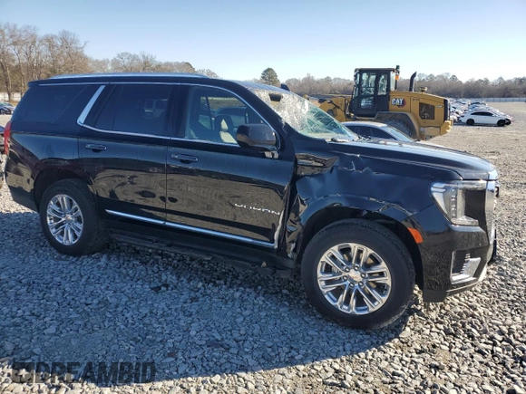 2024 GMC Yukon SLT with VIN 1GKS2BKD7RR214687, listed as a Copart auction lot 41972315 with 14,492 mi miles and Clean Title. Bid and sale history available at carsss.com. Image 4.