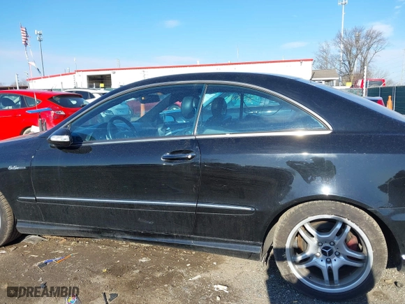 2004 Mercedes-Benz CLK-Class AMG with VIN WDBTJ76H24F113952, listed as a IAAI auction lot 41690890 with 109,766 mi miles. Bid and sale history available at carsss.com. Image 15.