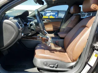 2015 Audi A6 Premium Plus z VIN WAUFGAFCXFN014901, wystawiony jako Copart lot #55737185 z przebiegiem 111 903 mil mil oraz Szkoda całkowita • Salvage title. Historia ofert i sprzedaży dostępna na DreamBid. Obrazek 7.