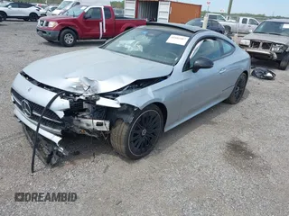 2024 Mercedes-Benz CLE 300 z VIN W1KMJ4HB6RF035931, wystawiony jako IAAI lot #42102487 z przebiegiem 3169 mil mil oraz . Historia ofert i sprzedaży dostępna na DreamBid. Obrazek 2.