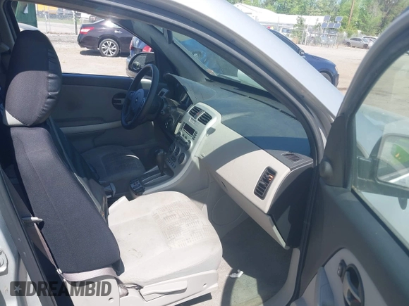 2005 Chevrolet Equinox LS with VIN 2CNDL13F156101203, listed as a IAAI auction lot 42112907 with 97,770 mi miles. Bid and sale history available at carsss.com. Image 5.