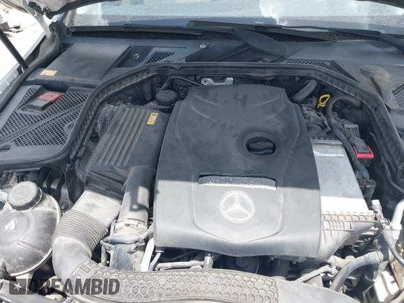 2015 Mercedes-Benz C 300 Luxury with VIN 55SWF4KB9FU041010, listed as a IAAI auction lot 42552629 with 137,001 mi miles and . Bid and sale history available at DreamBid. Image 10.