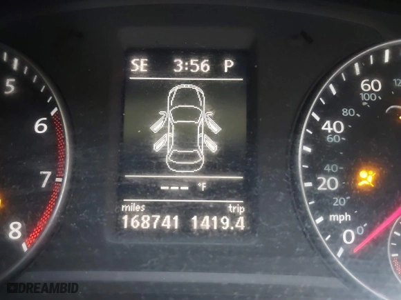 2012 Volkswagen Passat SE w/Sunroof with VIN 1VWBH7A39CC108345, listed as a IAAI auction lot 41582865 with 168,741 mi miles. Bid and sale history available at carsss.com. Image 12.