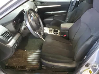 2014 Subaru Legacy Premium z VIN 4S3BMBD62E3020845, wystawiony jako Copart lot #56476435 z przebiegiem 50 186 mil mil oraz Szkoda całkowita • Salvage title. Historia ofert i sprzedaży dostępna na DreamBid. Obrazek 7.