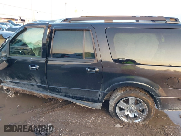 2011 Ford Expedition Max XLT with VIN 1FMJK1H51BEF15885, listed as a IAAI auction lot 41172398 with Not provided miles and . Bid and sale history available at DreamBid. Image 14.