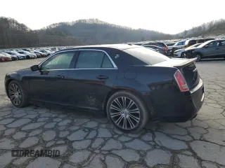 2013 Chrysler 300 with VIN 2C3CCABT4DH520337, listed as a Copart auction lot 44602255 with 112,593 mi miles and Salvage Title. Bid and sale history available at carsss.com. Image 2.