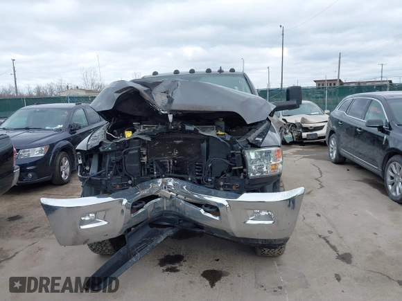 2015 Ram 2500 SLT with VIN 3C6TR5DTXFG611461, listed as a IAAI auction lot 41730420 with 163,581 mi miles. Bid and sale history available at carsss.com. Image 13.