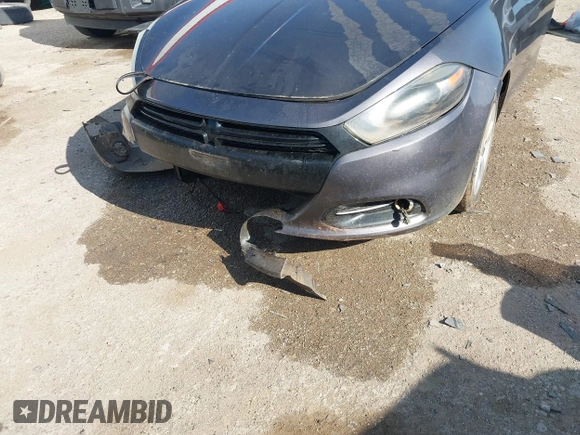 2016 Dodge Dart SXT z VIN 1C3CDFBB2GD530755, wystawiony jako IAAI lot #41985519 z przebiegiem 162 585 mil mil oraz . Historia ofert i sprzedaży dostępna na DreamBid. Obrazek 6.