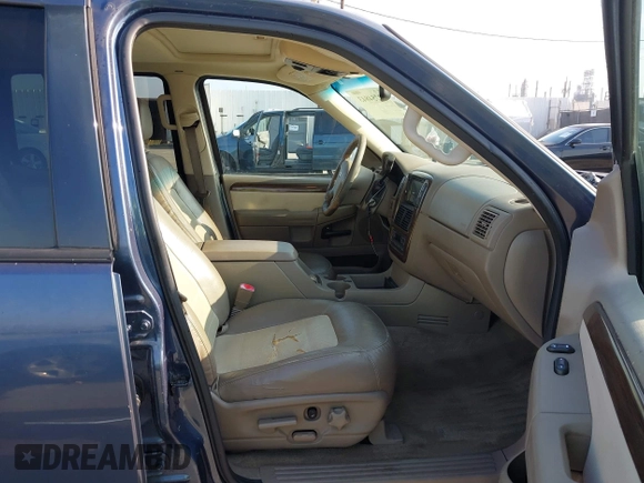2005 Ford Explorer Eddie Bauer with VIN 1FMDU74W65UA91963, listed as a IAAI auction lot 42754843 with 240,676 mi miles and . Bid and sale history available at DreamBid. Image 5.
