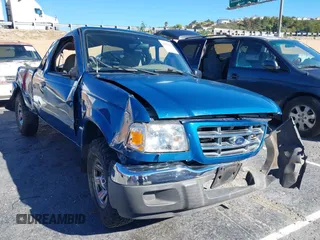 2002 Ford Ranger XL with VIN 1FTYR14U52PA18158, listed as a IAAI auction lot 41289210 with 89,255 mi miles. Bid and sale history available at carsss.com. Image 1.