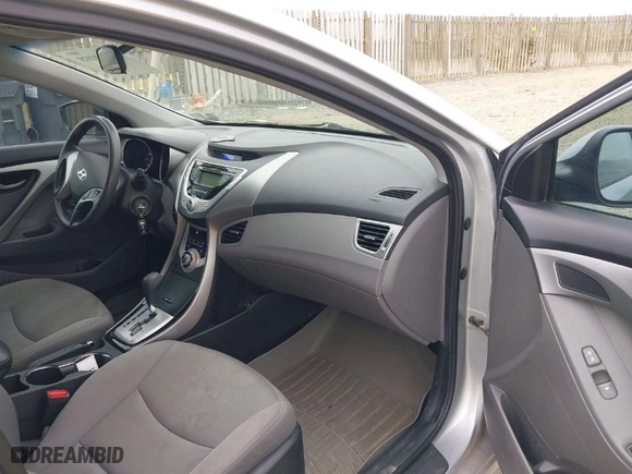 2011 Hyundai Elantra GLS PZEV with VIN 5NPDH4AE1BH037298, listed as a IAAI auction lot 41971198 with 222,859 mi miles. Bid and sale history available at carsss.com. Image 5.