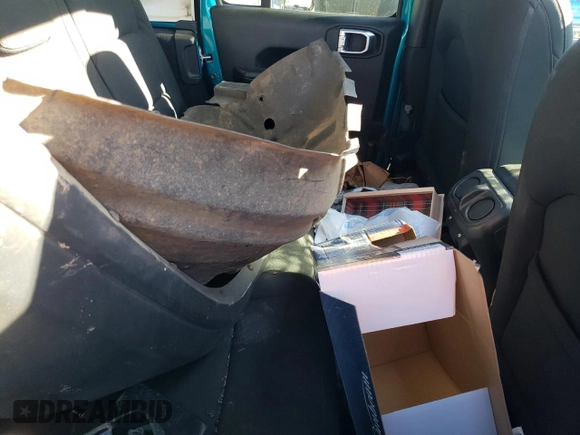 2020 Jeep Wrangler Unlimited Willys with VIN 1C4HJXDN4LW137202, listed as a Copart auction lot 86858234 with 109,509 mi miles and Salvage title. Bid and sale history available at DreamBid. Image 11.