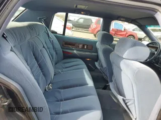 1996 Cadillac Fleetwood z VIN 1G6DW52P7TR700057, wystawiony jako Copart lot #49994225 z przebiegiem 115 819 mil mil oraz Czysty tytuł • Clean title. Historia ofert i sprzedaży dostępna na DreamBid. Obrazek 10.