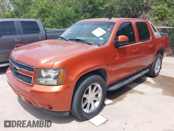 2007 Chevrolet Avalanche LTZ z VIN 3GNEC12037G156692, wystawiony jako IAAI lot #42654718 z przebiegiem 261 918 mil mil oraz . Historia ofert i sprzedaży dostępna na DreamBid. Obrazek 2.