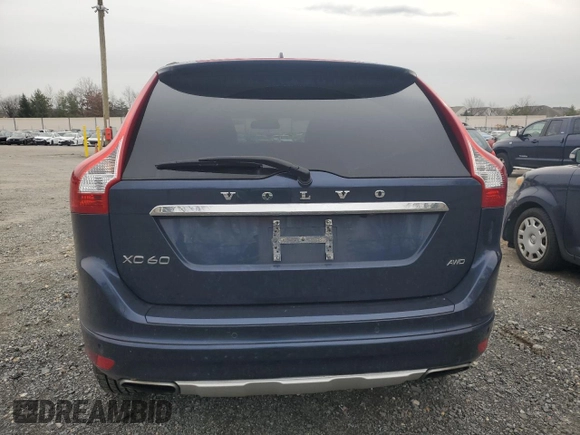 2015 Volvo XC60 z VIN YV4940RC7F2585243, wystawiony jako Copart lot #41456855 z przebiegiem 127 668 mil mil oraz Czysty tytuł • Clean title. Historia ofert i sprzedaży dostępna na DreamBid. Obrazek 6.