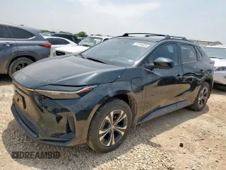 2024 Toyota bZ4X XLE z VIN JTMAAAAA7RA050030, wystawiony jako Copart lot #57138025 z przebiegiem 6 377 mil mil oraz Czysty tytuł • Clean title. Historia ofert i sprzedaży dostępna na DreamBid. Obrazek 1.