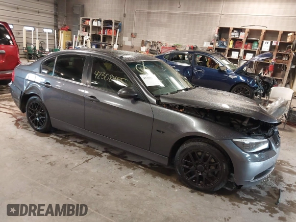 2006 BMW 3 Series 325i with VIN WBAVB13526KX36980, listed as a IAAI auction lot 42308455 with 147,512 mi miles and . Bid and sale history available at DreamBid. Image 1.