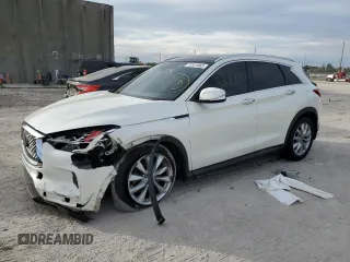 2019 Infiniti QX50 LUXE with VIN 3PCAJ5M14KF121345, listed as a Copart auction lot 73101062 with 58,848 mi miles. Bid and sale history available at carsss.com. Image 1.