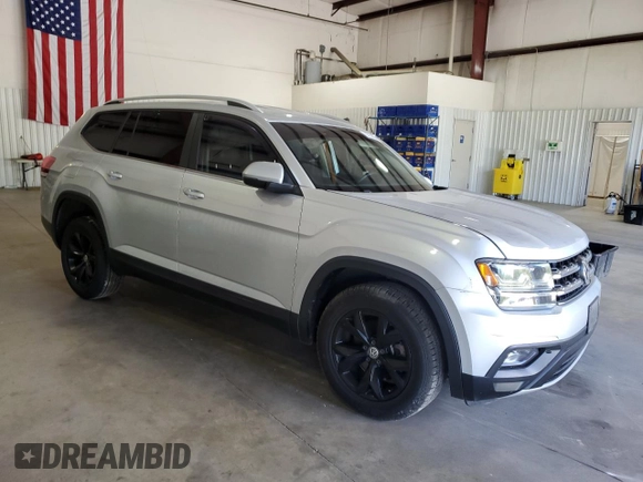 2019 Volkswagen Atlas SE with VIN 1V2DP2CA1KC586530, listed as a Copart auction lot 67574044 with 98,787 mi miles and Salvage title. Bid and sale history available at DreamBid. Image 4.