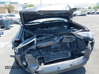 2022 Toyota 4Runner SR5 Premium with VIN JTENU5JR4N6058553, listed as a IAAI auction lot 42379115 with 32,223 mi miles and . Bid and sale history available at DreamBid. Image 6.