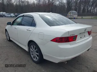 2007 Acura TSX with VIN JH4CL96867C015390, listed as a IAAI auction lot 41949836 with 239,078 mi miles. Bid and sale history available at carsss.com. Image 3.