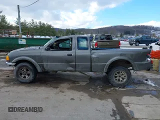2005 Ford Ranger XL with VIN 1FTZR15E45PA00430, listed as a IAAI auction lot 41309788 with 249,848 mi miles. Bid and sale history available at carsss.com. Image 15.