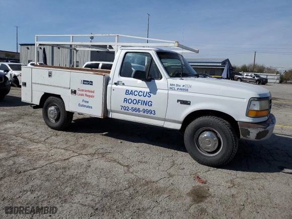 1997 Ford F-250 HD with VIN 3FTHF25H6VMA35612, listed as a Copart auction lot 45607355 with 98,334 mi miles and Salvage Title. Bid and sale history available at carsss.com. Image 4.