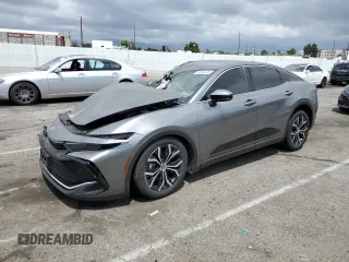 2024 Toyota Crown XLE с VIN JTDAAAAF3R3028736, выставлен на аукционе Copart как лот 50544405 с пробегом 52 117 миль миль и Списание • Salvage title. История ставок и продаж доступна на DreamBid. Изображение 1.