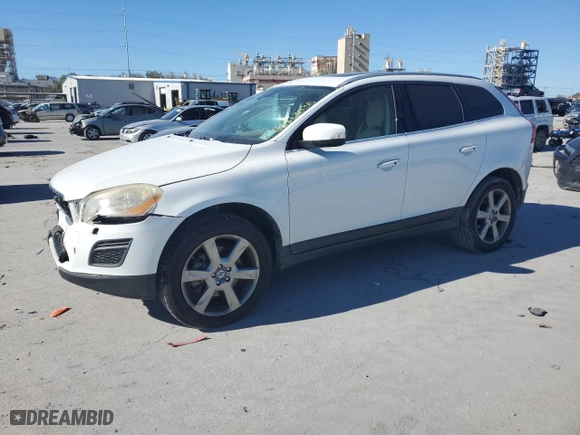 2013 Volvo XC60 3.2L with VIN YV4952DL7D2385542, listed as a Copart auction lot 46813035 with 0 mi miles and Salvage Title. Bid and sale history available at carsss.com. Image 1.