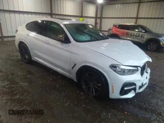 2020 BMW X4 M40i z VIN 5UX2V5C04L9C04255, wystawiony jako IAAI lot #41574802 z przebiegiem 35 101 mil mil oraz . Historia ofert i sprzedaży dostępna na DreamBid. Obrazek 1.