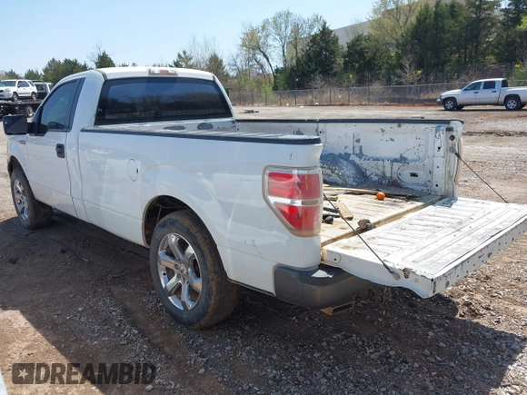 2011 Ford F-150 XL with VIN 1FTMF1CMXBKD53647, listed as a IAAI auction lot 41879176 with 207,370 mi miles. Bid and sale history available at carsss.com. Image 3.