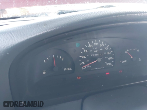 1994 Nissan Frontier z VIN 1N6SD11S8RC306682, wystawiony jako IAAI lot #41725950 z przebiegiem 169 022 mil mil oraz . Historia ofert i sprzedaży dostępna na DreamBid. Obrazek 7.