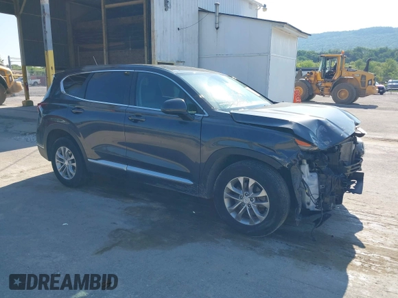 2020 Hyundai Santa Fe SE with VIN 5NMS2CAD1LH229443, listed as a IAAI auction lot 39476214 with 82,140 mi miles. Bid and sale history available at carsss.com. Image 1.