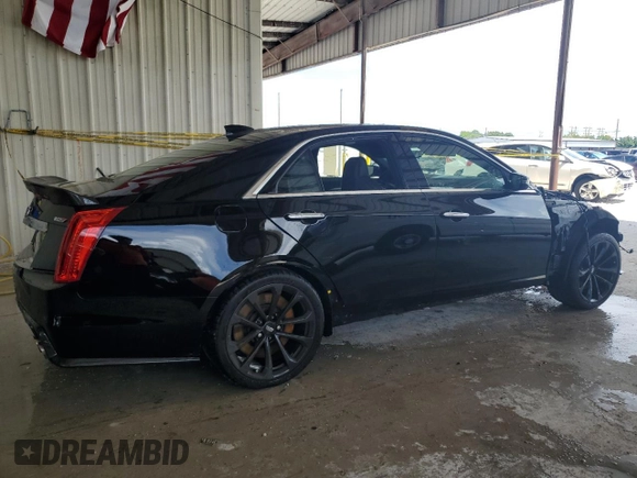 2019 Cadillac CTS-V z VIN 1G6A15S65K0126084, wystawiony jako Copart lot #70317924 z przebiegiem Nie podano mil oraz Nie do naprawy. Historia ofert i sprzedaży dostępna na DreamBid. Obrazek 3.