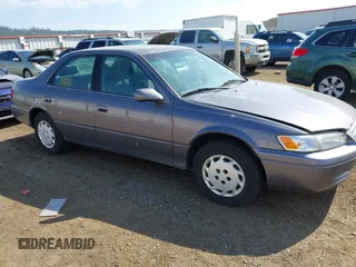 1999 Toyota Camry LE с VIN 4T1BG22K6XU911849, выставлен на аукционе IAAI как лот 42790038 с пробегом Не указан миль и . История ставок и продаж доступна на DreamBid. Изображение 1.