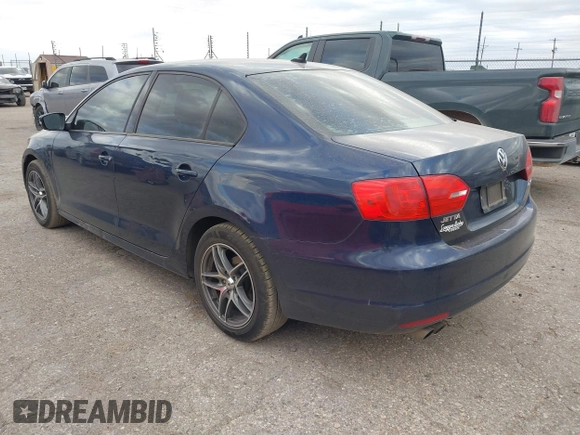 2012 Volkswagen Jetta SE with VIN 3VWDX7AJ3CM394606, listed as a IAAI auction lot 41938597 with 179,316 mi miles and . Bid and sale history available at DreamBid. Image 3.