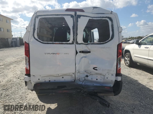 2022 Ford Transit Cargo with VIN 1FTBR1Y82NKA24178, listed as a Copart auction lot 44745704 with 15,951 mi miles and . Bid and sale history available at DreamBid. Image 6.