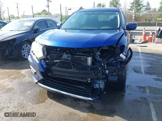 2017 Nissan Rogue SL with VIN 5N1AT2MT0HC843410, listed as a IAAI auction lot 41835952 with 199,822 mi miles. Bid and sale history available at carsss.com. Image 6.