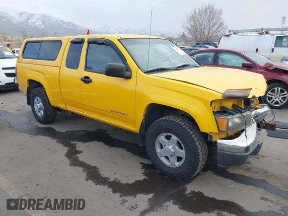 2004 GMC Canyon SLE Z71 with VIN 1GTDT196848157921, listed as a IAAI auction lot 41502099 with 172,809 mi miles. Bid and sale history available at carsss.com. Image 1.