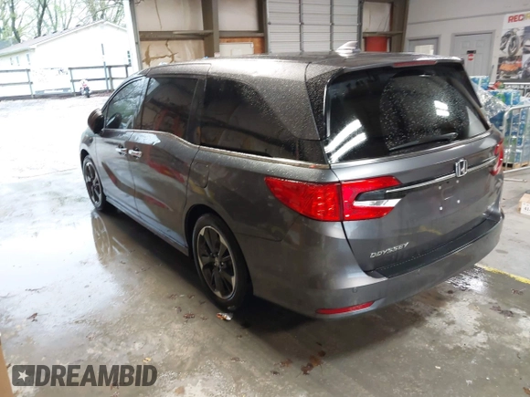 2024 Honda Odyssey Elite with VIN 5FNRL6H97RB031524, listed as a IAAI auction lot 41928350 with 11,681 mi miles. Bid and sale history available at carsss.com. Image 3.