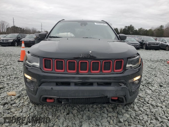 2018 Jeep Compass Trailhawk with VIN 3C4NJDDBXJT187550, listed as a Copart auction lot 44202325 with 108,579 mi miles and Salvage Title. Bid and sale history available at carsss.com. Image 5.